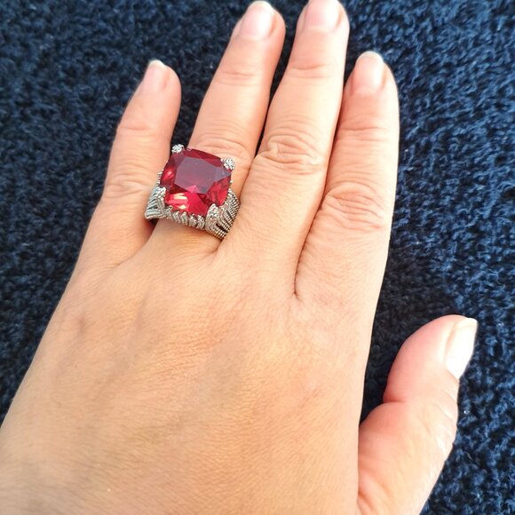 Gorgeous Giant Princess Red Crystal Ruby Colour Sterling Silver Cocktail Ring - Picture 7 of 14